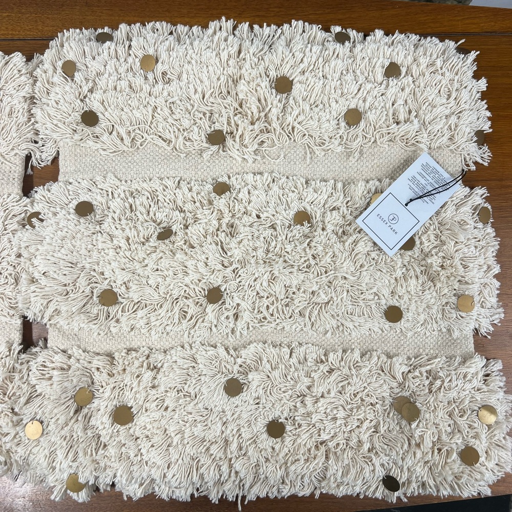 NWT Shaggy Pillow Shams